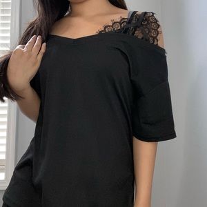 Black Tee